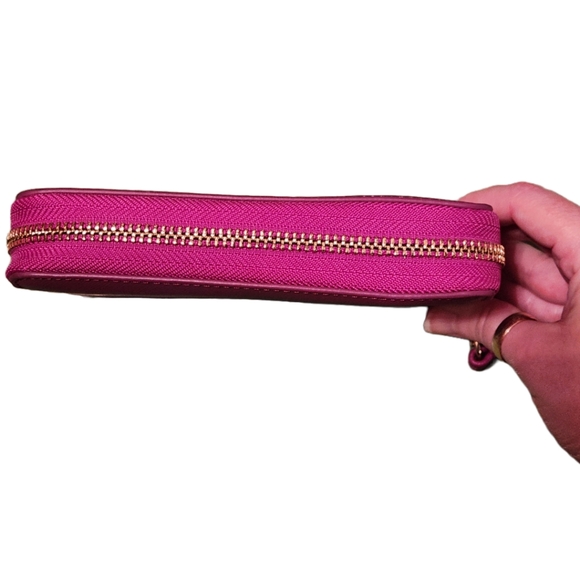 Tory Burch Fuschia Wristlet Zippy Wallet - Picture 3 of 12